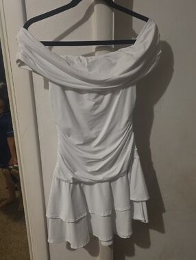 Off-Shoulder White Tiered Mini Dress - Classic Summer Style
